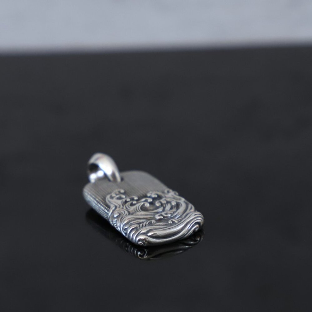 David Yurman Men's Sterling Silver 35mm Waves Dog Tag Pendant Amulet